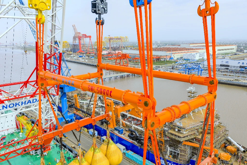 Juli Sling Delivers 5,000-Ton Lifting Solutions for Dubai’s Landmark Crane Vessel (4) Juli Sling Delivers 5,000-Ton Lifting Solutions for Dubai’s Landmark Crane Vessel